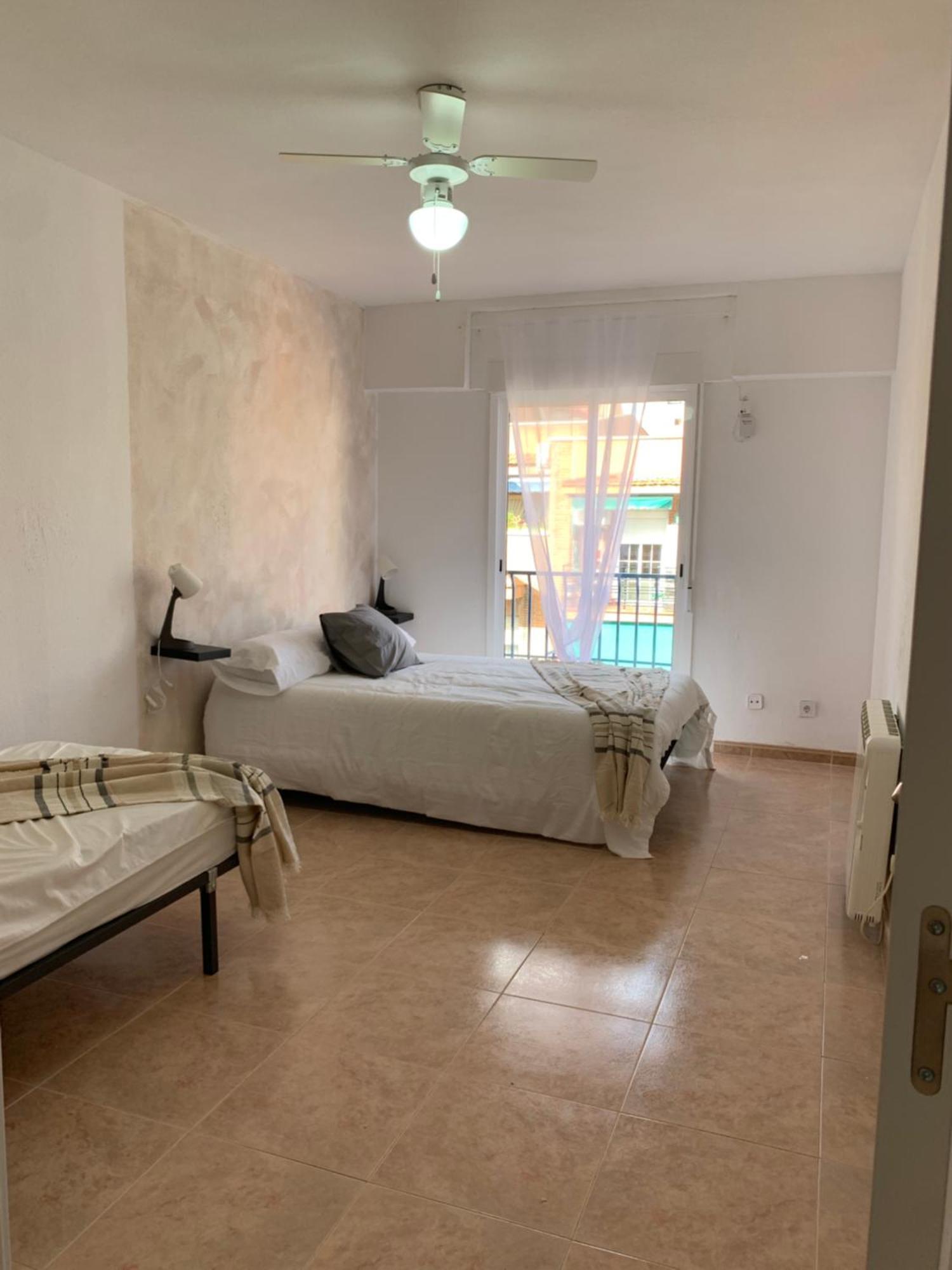 Mejorana Habitaciones Madrid Ngoại thất bức ảnh