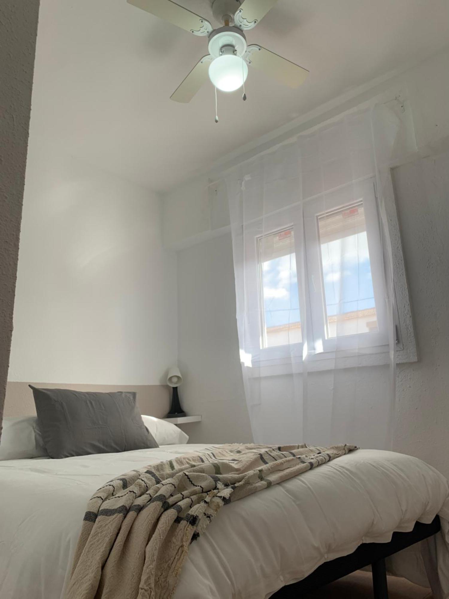 Mejorana Habitaciones Madrid Ngoại thất bức ảnh